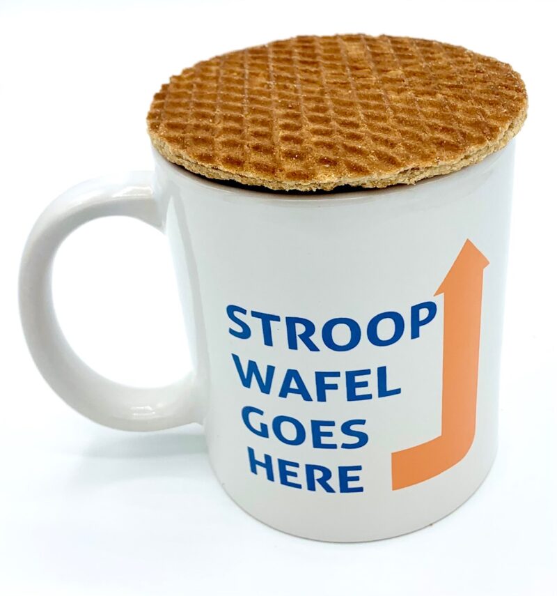 How to warm a stroopwafel on your cup of coffee